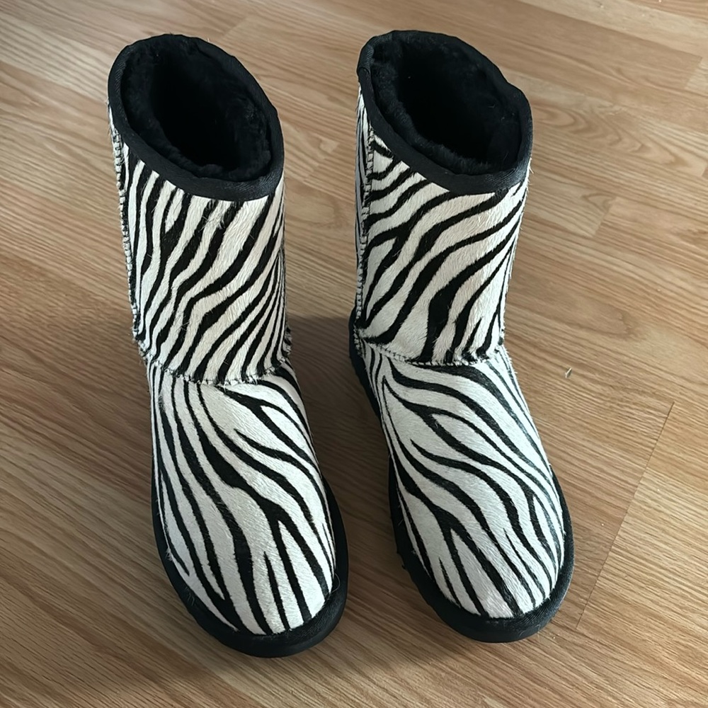 Ugg Australia size 6